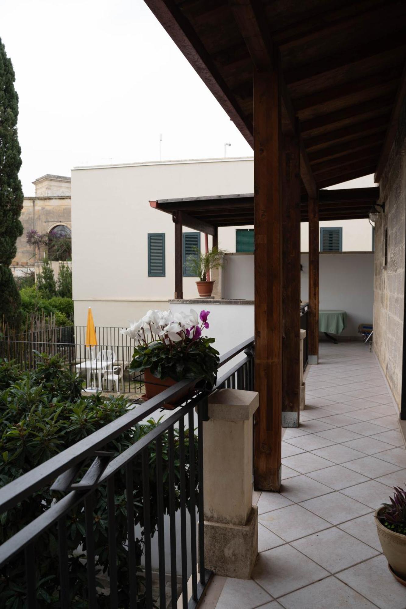 Victoria Apt - Historical Centre Lecce Exteriör bild